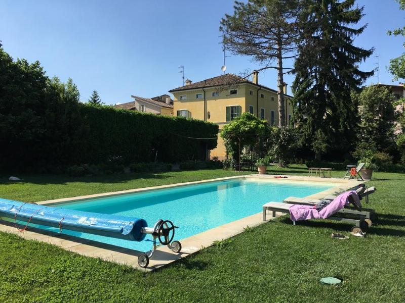 Villino Di Porporano Bed & Breakfast Parma Exterior photo